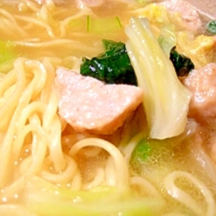 心も体も温まる！？簡単ラーメン鍋～！